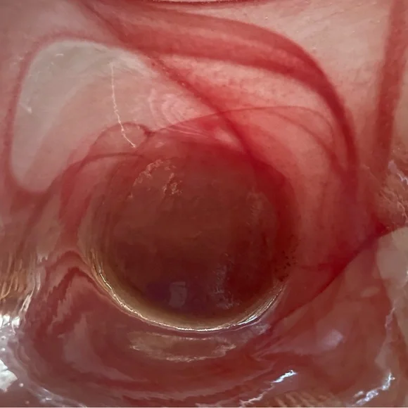 Elegant Red/Pink Glass Art Bowl - Picture 3 of 3